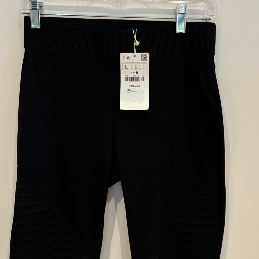 Zara Trafaluc Black Leggings ribbed details